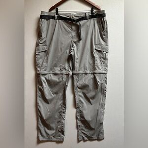 L.L. Bean Men's Light Gray Convertible Cargo Shorts Pants Sz XXL